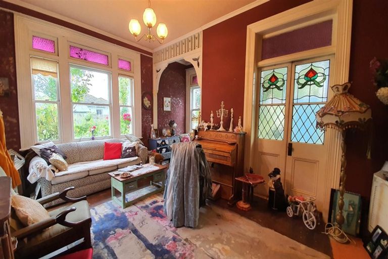 Photo of property in 14 Exeter Street, Waimate, 7924