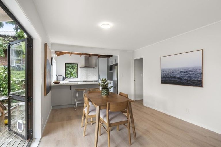 Photo of property in 3/16 Mahara Avenue, Birkenhead, Auckland, 0626