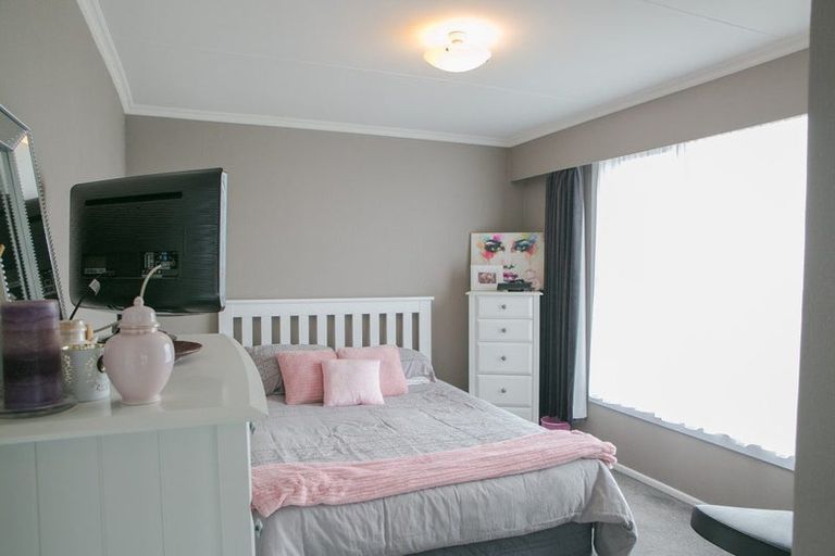 Photo of property in 262 Barrow Street, Bluff, 9814