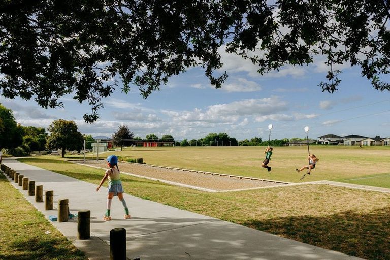 Photo of property in 11c Western Avenue, Omokoroa, 3114