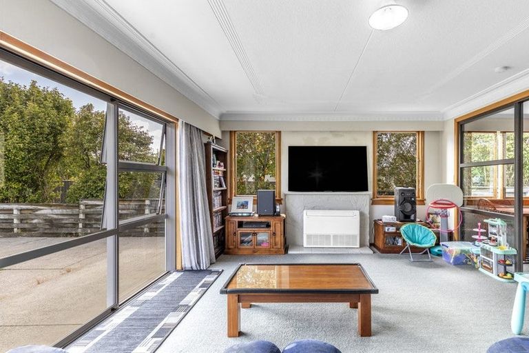 Photo of property in 53 Milton Street, Gore, 9710