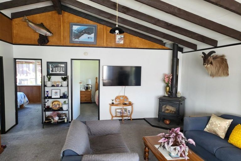 Photo of property in 2 Keene Place, Omarama, 9412