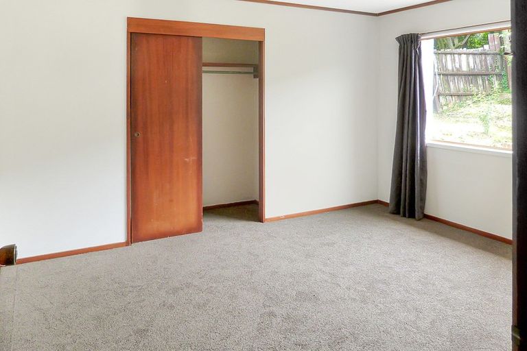 Photo of property in 2/35 Sandiacre Way, Browns Bay, Auckland, 0630