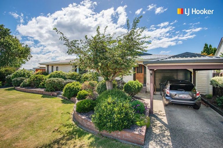 Photo of property in 9 Cedar Crescent, Mosgiel, 9024