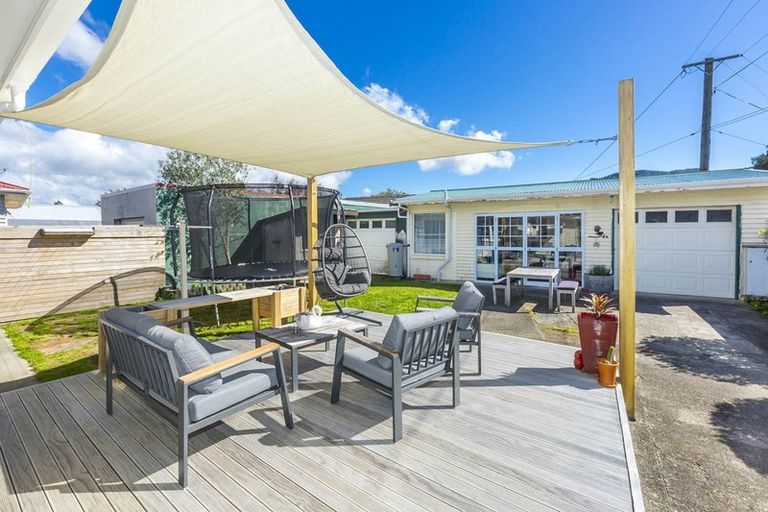 Photo of property in 142 Mcleod Street, Elderslea, Upper Hutt, 5018