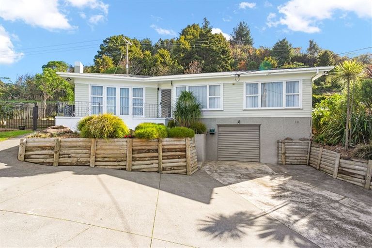 Photo of property in 28 Tuatara Drive, Te Kamo, Whangarei, 0112