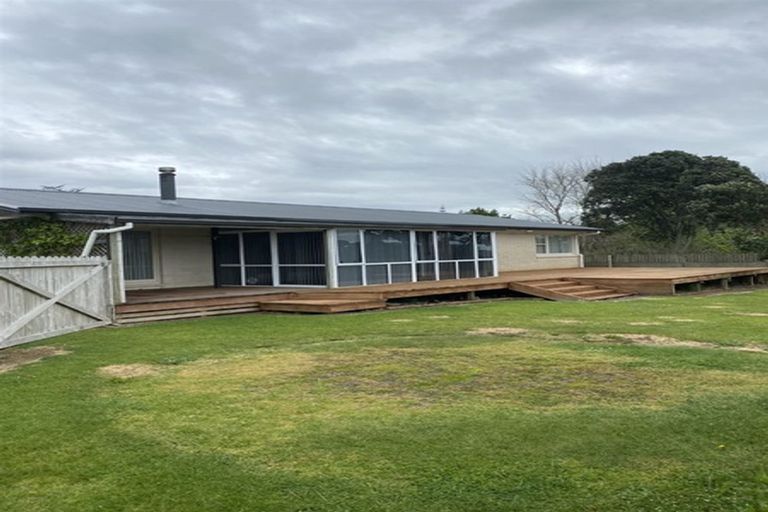 Photo of property in 123 Colombo Road, Waiuku, 2123