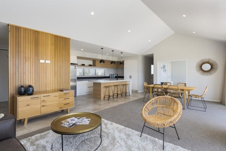 Photo of property in 25 Parkside Mews, Papamoa, 3118