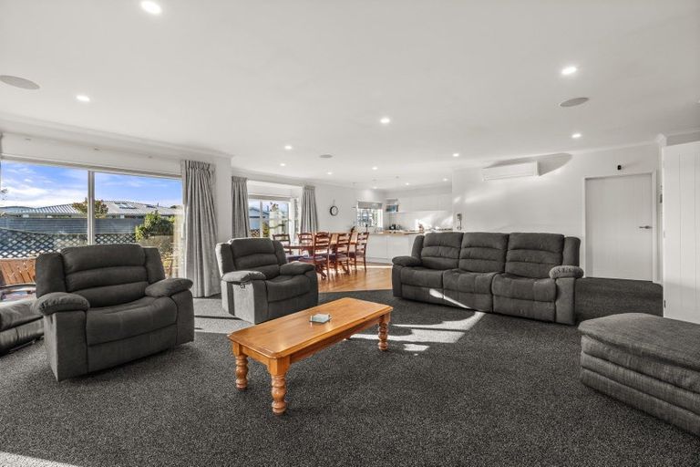 Photo of property in 12 Burnett Street, Ashburton, 7700