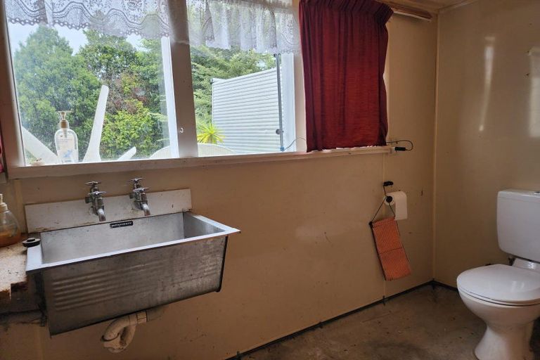 Photo of property in 6 Kawiu Road, Levin, 5510