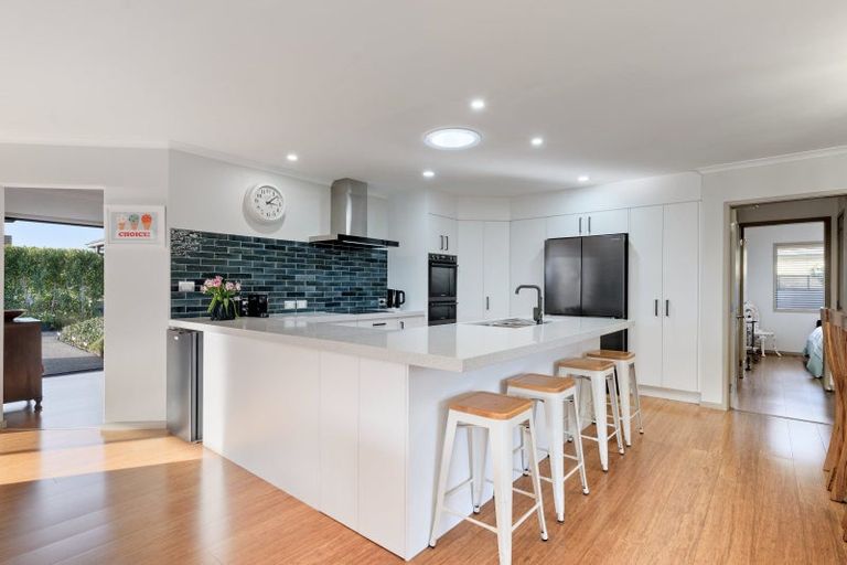 Photo of property in 21 Mandalay Key, Papamoa Beach, Papamoa, 3118