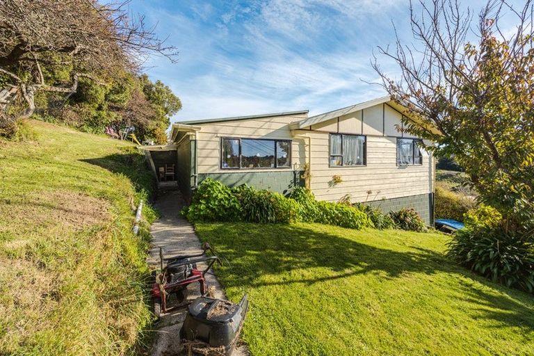 Photo of property in 42 Jessop Street, South Hill, Oamaru, 9400