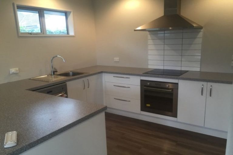 Photo of property in 190 Wainoni Road, Avondale, Christchurch, 8061