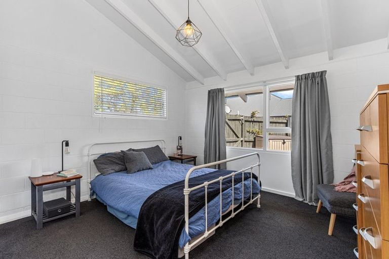 Photo of property in 1/23 Blighs Road, Strowan, Christchurch, 8052