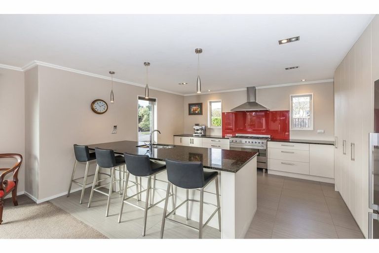 Photo of property in 12 Holbrook Way, Westmorland, Christchurch, 8025