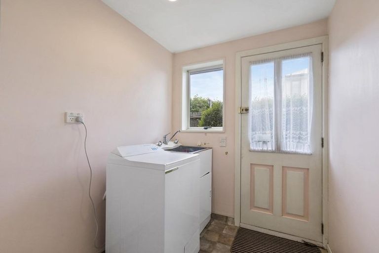 Photo of property in 1/134 Waimairi Road, Ilam, Christchurch, 8041