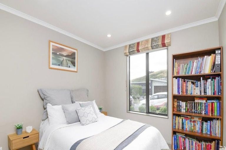 Photo of property in 30 Cedarwood Street, Woodridge, Wellington, 6037