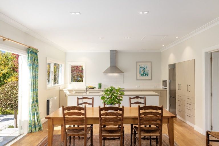 Photo of property in 200 Ilam Road, Ilam, Christchurch, 8041