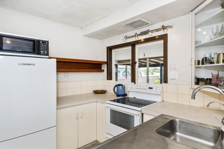 Photo of property in 18 Russell Avenue, Pukekohe, 2120