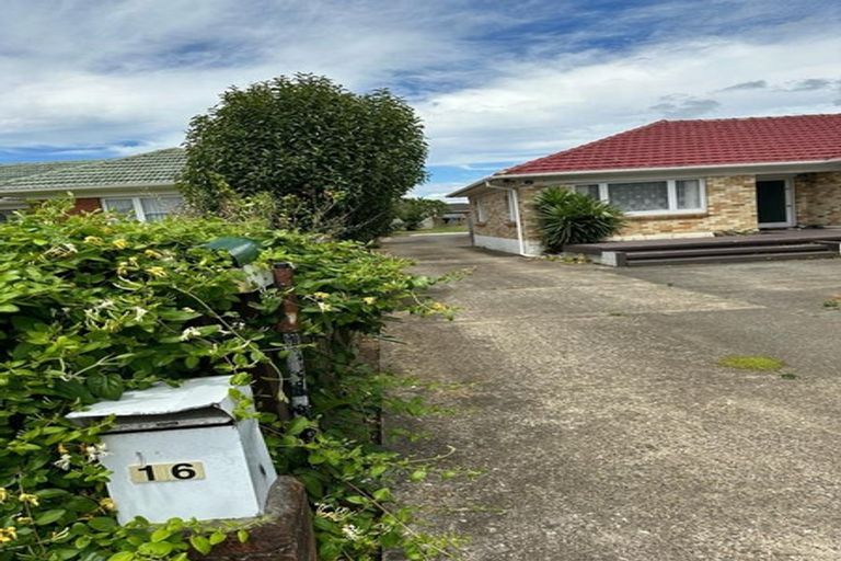 Photo of property in 16 Watson Place, Papatoetoe, Auckland, 2025