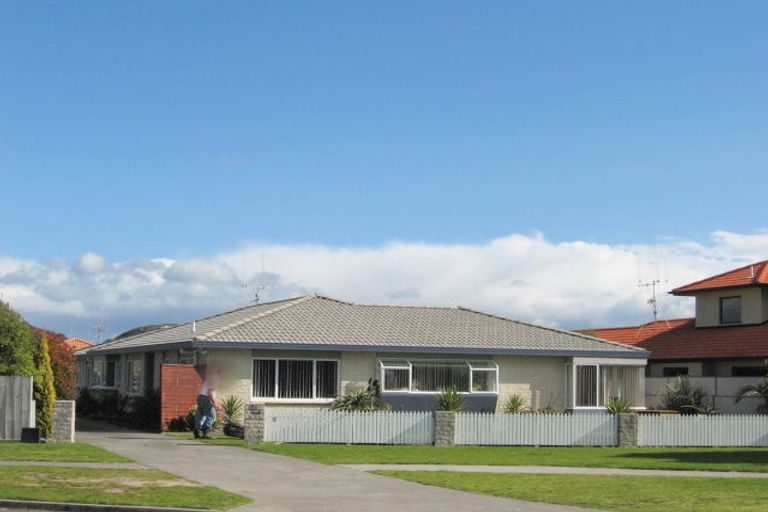 Photo of property in 21 Pacific View Road, Papamoa Beach, Papamoa, 3118