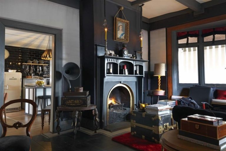 Photo of property in 1 Robertson Street, Russell, 0202