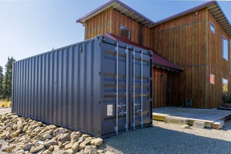 Photo of property in 246 Centrewood Park Road, Waimate, 7977