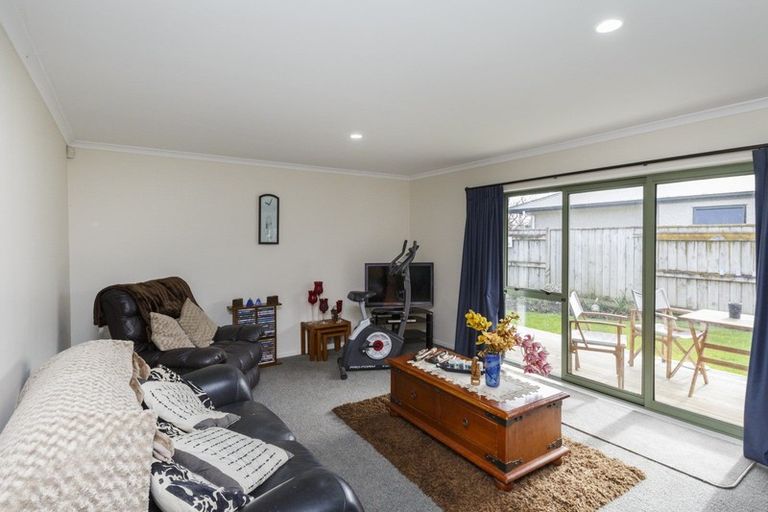 Photo of property in 46 Oak Crescent, Ashhurst, 4810