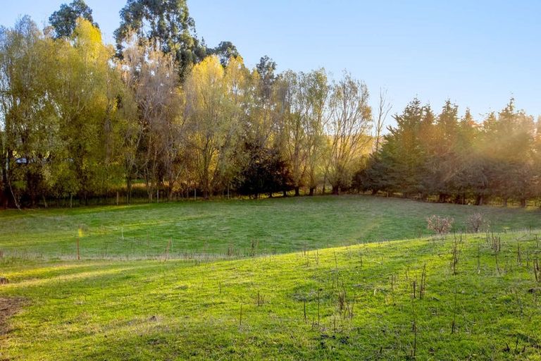 Photo of property in 611 Longridge Road, Longridge North, Gore, 9776