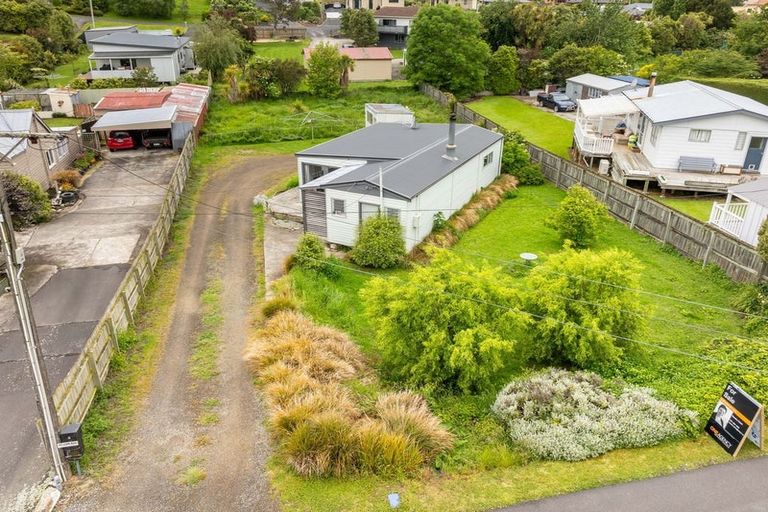 Photo of property in 10 Beach Street, Waikouaiti, 9510