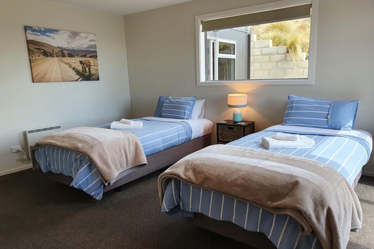 Photo of property in 8 Sibbald Lane, Lake Tekapo, 7999