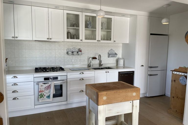 Photo of property in 164 Neudorf Road, Upper Moutere, 7175