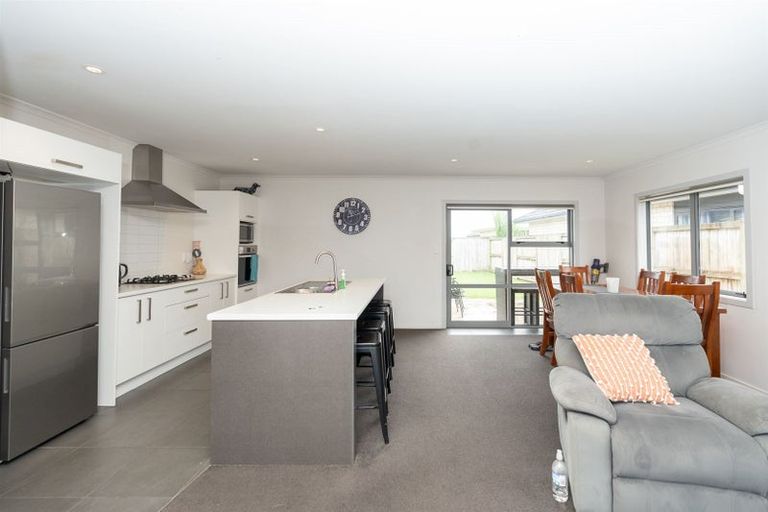 Photo of property in 87 Barrington Drive, Huntington, Hamilton, 3210