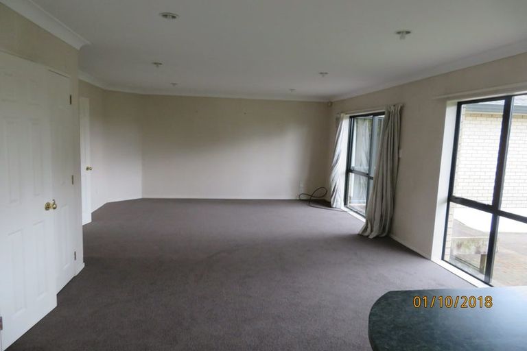 Photo of property in 205 Kilkenny Drive, East Tamaki Heights, Auckland, 2016
