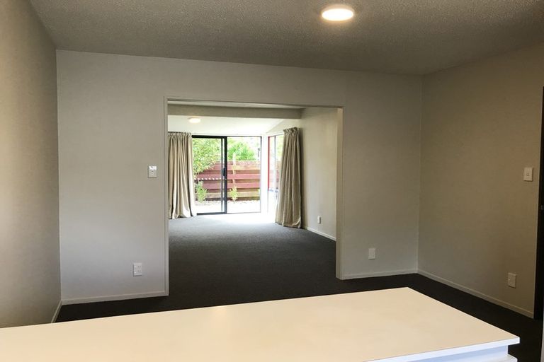 Photo of property in 4/214 Springfield Road, St Albans, Christchurch, 8014