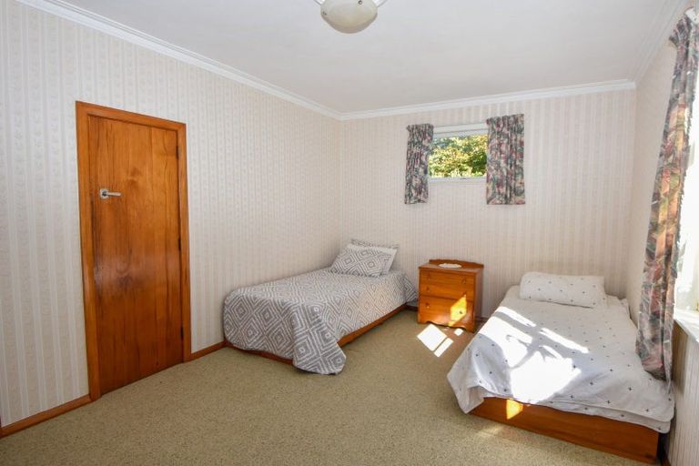 Photo of property in 9 Davy Street, Carterton, 5713
