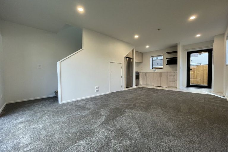 Photo of property in 2/100 Office Road, Merivale, Christchurch, 8014