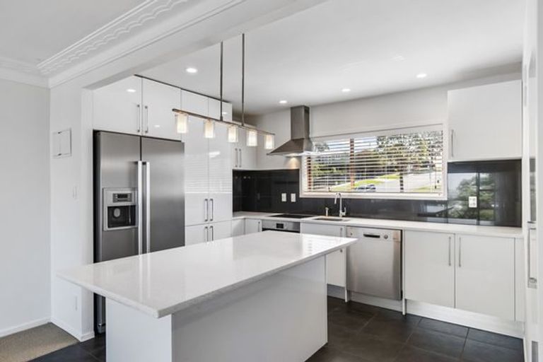 Photo of property in 54 Simkin Avenue, St Johns, Auckland, 1072