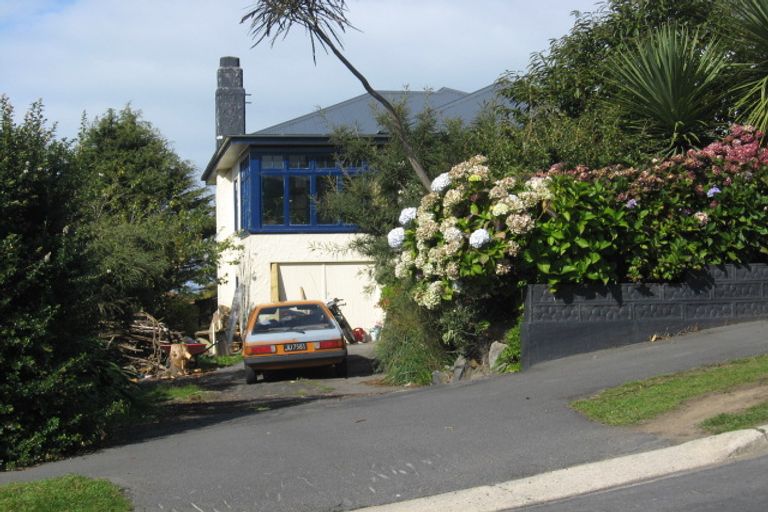 Photo of property in 61 Middleton Road, Kew, Dunedin, 9012