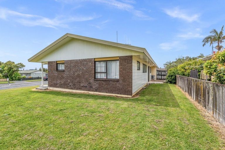 Photo of property in 51a Paramount Parade, Tikipunga, Whangarei, 0112