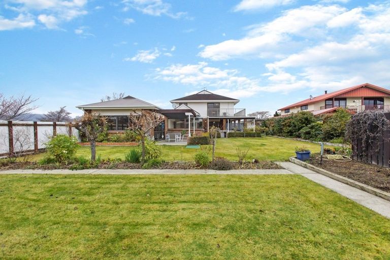 Photo of property in 28 Kerry Court, Cromwell, 9310