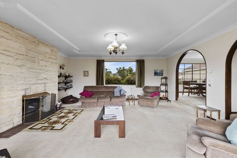 Photo of property in 16 Stewart Road, Milton, 9220