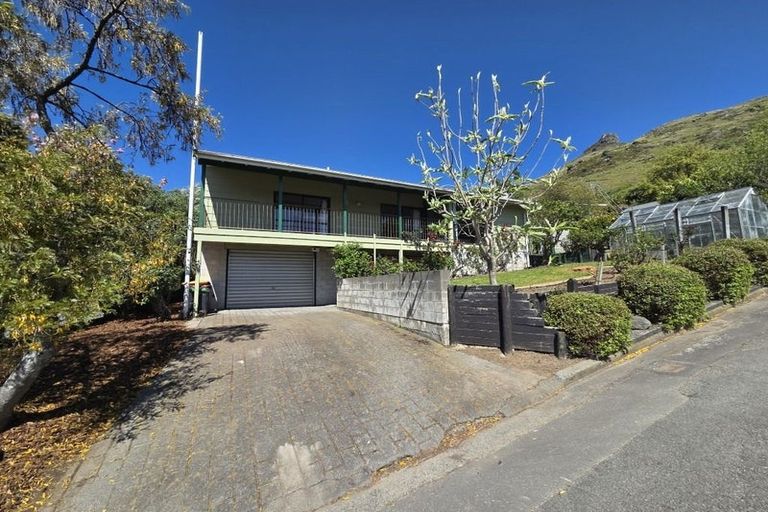 Photo of property in 80 Flinders Road, Heathcote Valley, Christchurch, 8022