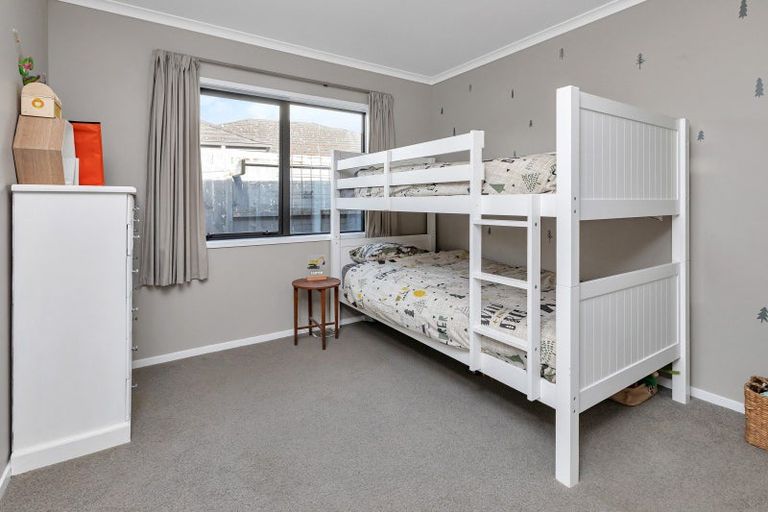 Photo of property in 3 Sando Way, One Tree Point, 0118