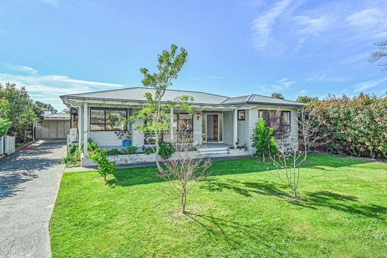 Photo of property in 807 Oxford Street, Saint Leonards, Hastings, 4120