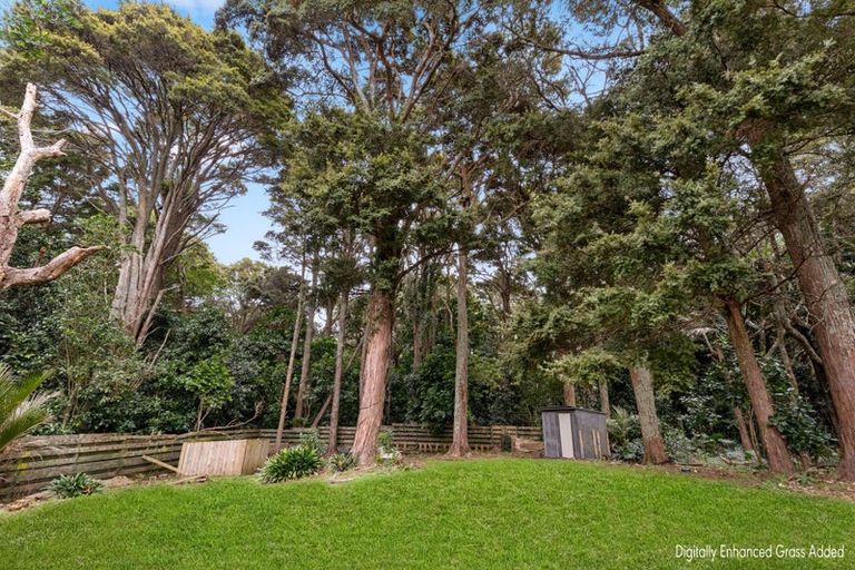 Photo of property in 9 Hillcrest Grove, Hillpark, Auckland, 2102