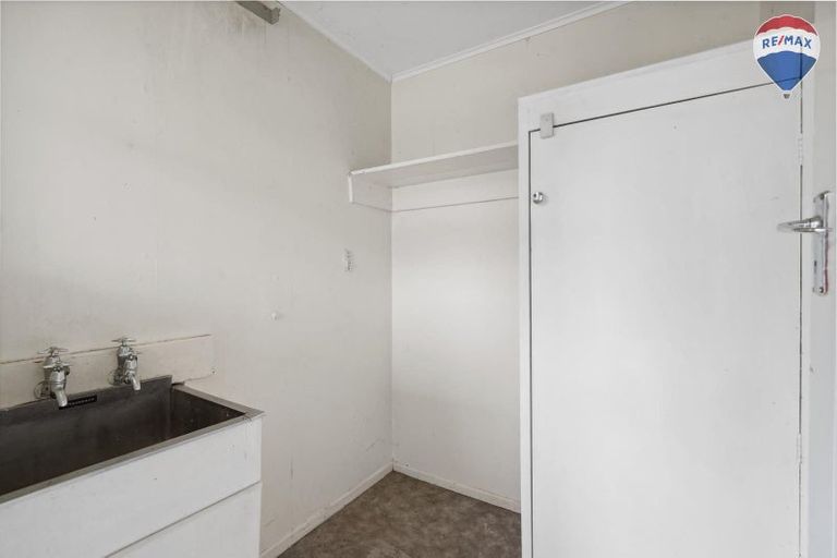 Photo of property in 4 Benge Crescent, Clouston Park, Upper Hutt, 5018