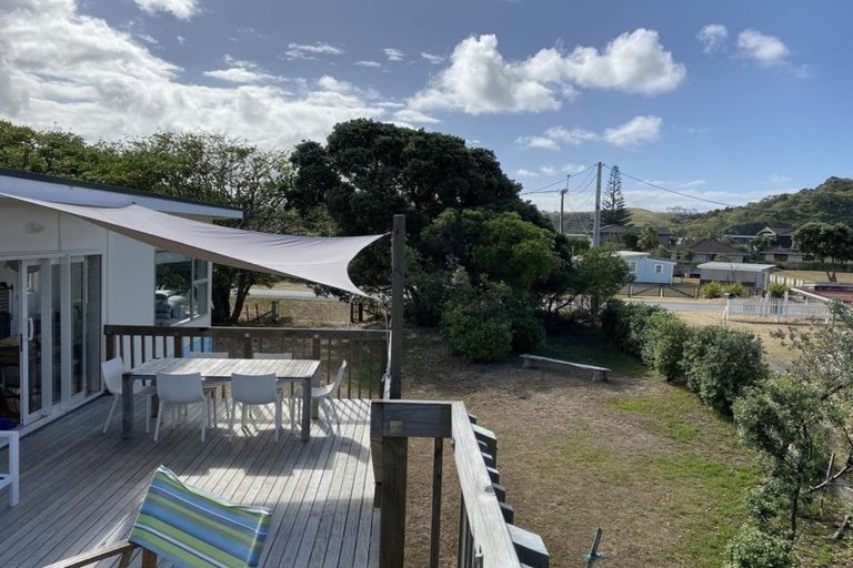 Photo of property in 24 Wehiwehi Road, Matapouri, Whangarei, 0173