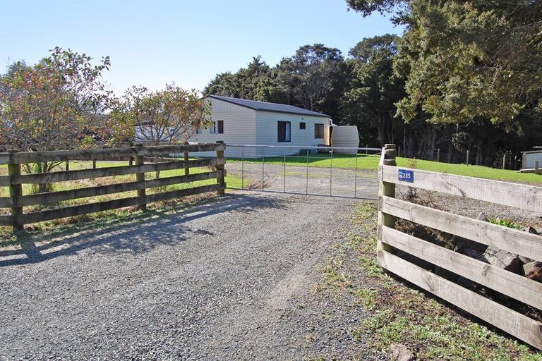Photo of property in 285 Valley Road, Kaiwaka, 0573