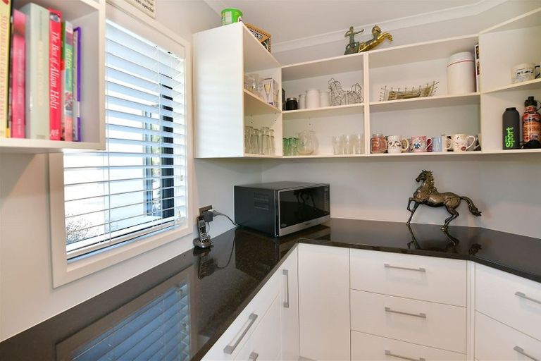 Photo of property in 240 Oyster Point Road, Kaukapakapa, Warkworth, 0984